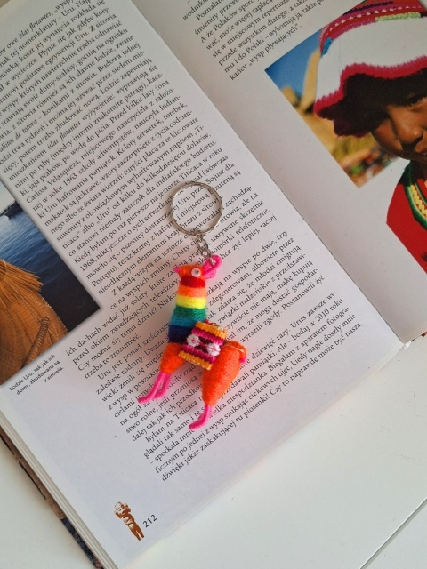 Brelok lama pomarańczowy