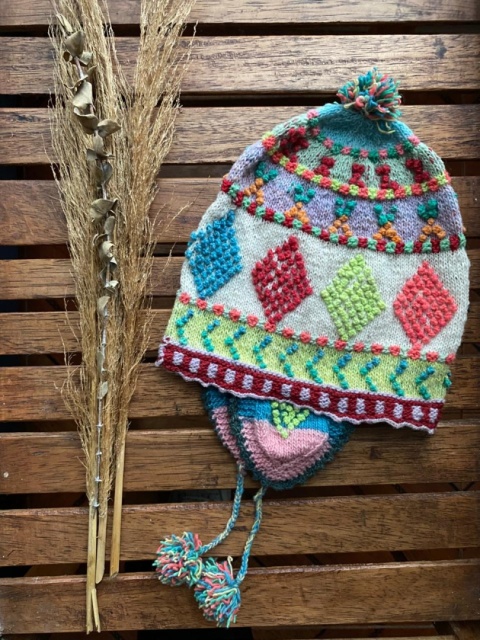 Czapka z wełny 100%