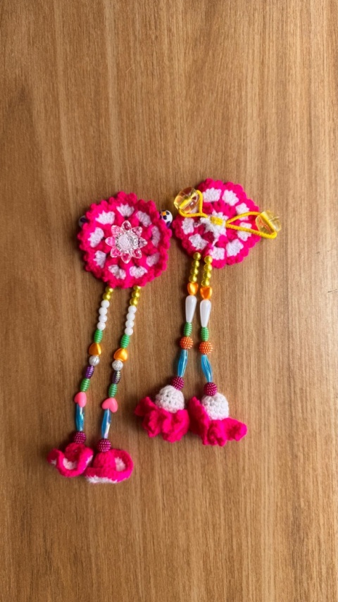 Gumka do włosów crochet wełniana z kwiatem boho – rękodzieło Peru