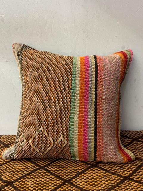 Poszewka dekoracyjna z Peru – ręcznie tkana, wełna naturalna