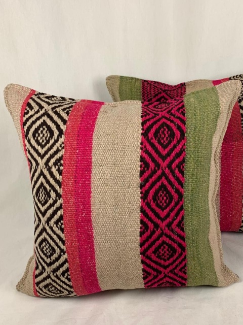 Poszewka dekoracyjna z Peru – ręcznie tkana, wełna naturalna