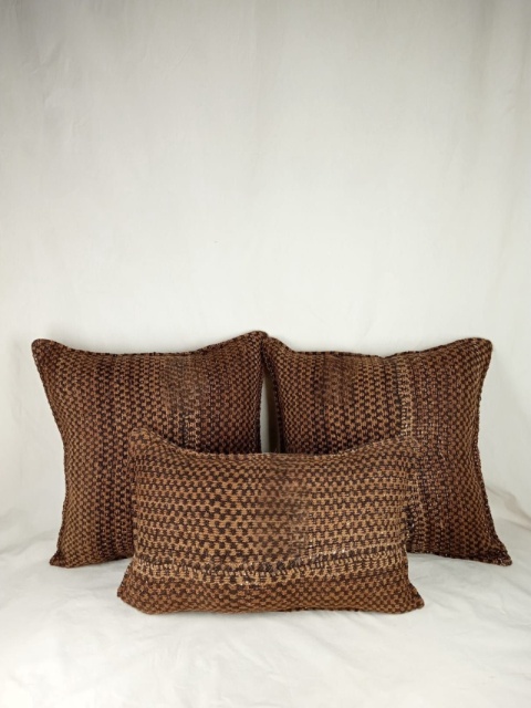 Poszewka dekoracyjna z wełny