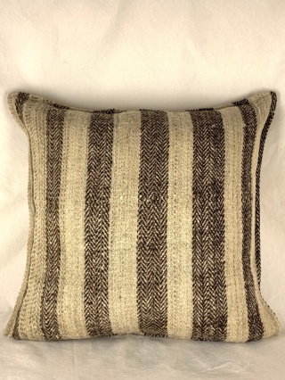 Poszewka dekoracyjna z Peru – ręcznie tkana, wełna naturalna