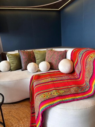 Ręcznie tkany dywan z wełny owczej