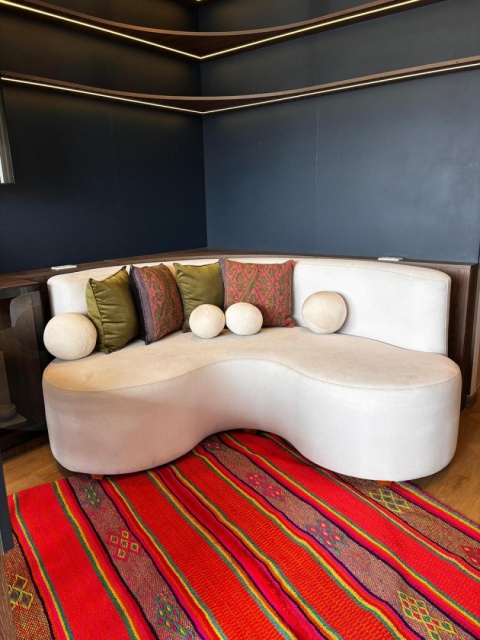 Ręcznie tkany dywan z wełny owczej