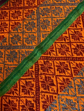 Ręcznie tkany dywan z wełny owczej