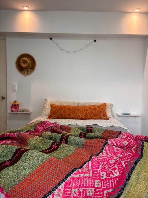 Ręcznie tkany dywan z wełny owczej