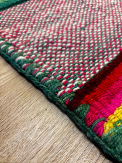 Ręcznie tkany dywan z wełny owczej