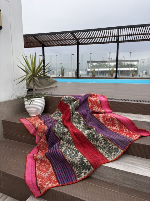 Dywan wełniany z Peru – ręcznie tkany, naturalna wełna