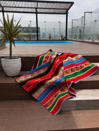 Dywan wełniany z Peru – ręcznie tkany, naturalna wełna