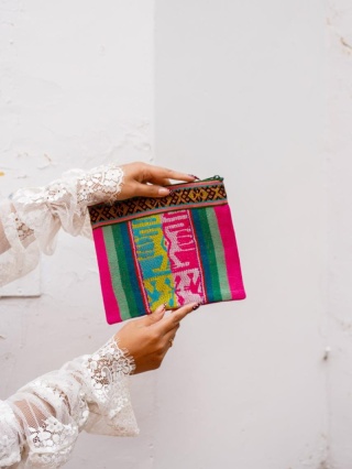 Saszetka/kopertówka ręcznie tkany materiał andyjski (100% wełna, vintage)