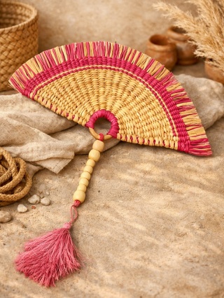 Wachlarz ręcznie pleciony z junco (RÓŻOWY)